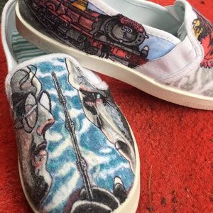 Item is sold. Message me for custom shoes.